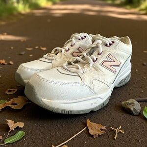 New Balance 609 V2 White Running Shoes Sneakers WX609CS2 Women's 9.5 B